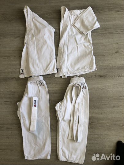 Кимоно для каратэ 130 см 2 штуки