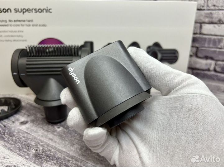 Фен Dyson supersonic hd15