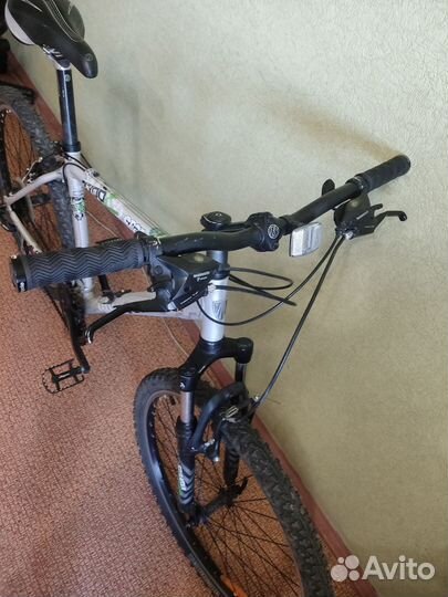 Велосипед Trek 3700