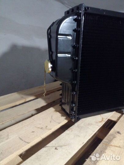 Радиатор охлаждения двигателя Д-240, Д-243