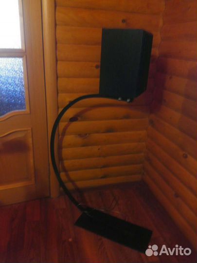 Стойки для акустики