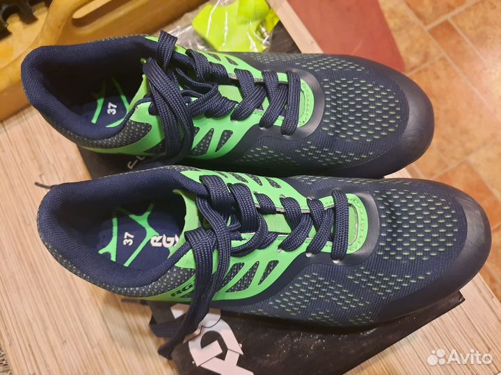 Шиповки беговые