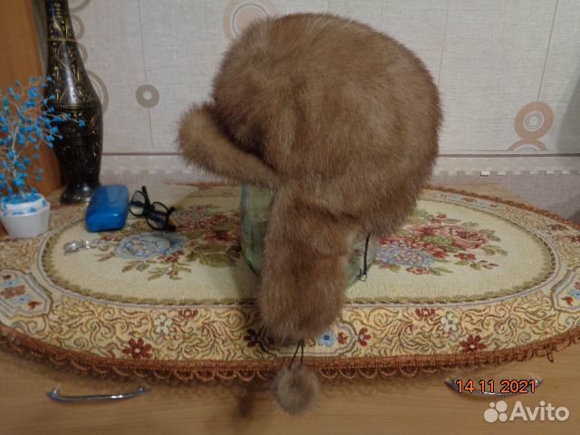 Шапка норковая б/у женская ушанка
