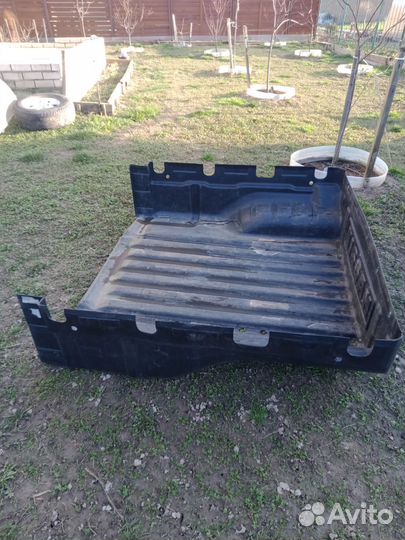 Вкладыш в грузовую платформу Ниссан Навара D-40