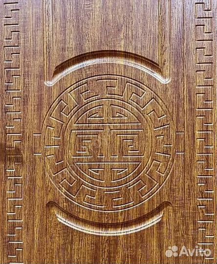 Металлическая дверь с зеркалом