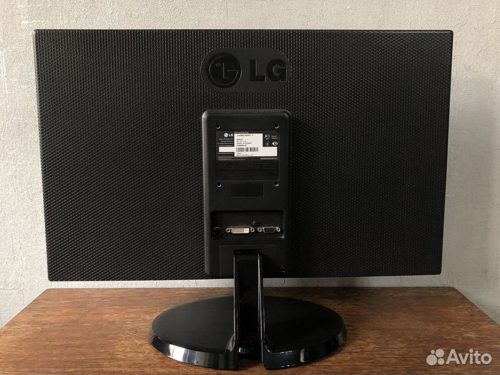 Монитор для компьютера lg LG
