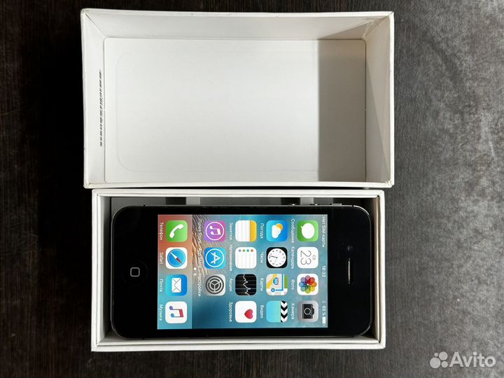 iPhone 4S, 16 ГБ