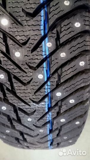 Nokian Tyres Hakkapeliitta 8 225/55 R18 102T