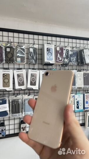 iPhone 8, 64 ГБ