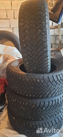 Bfgoodrich G-Force Stud 215/65 R16 102Q