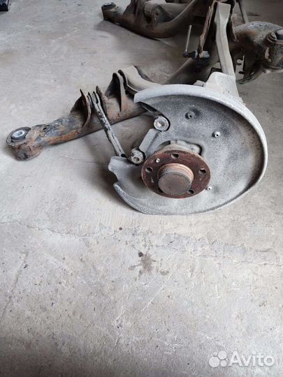 Задняя балка Audi A4 B8