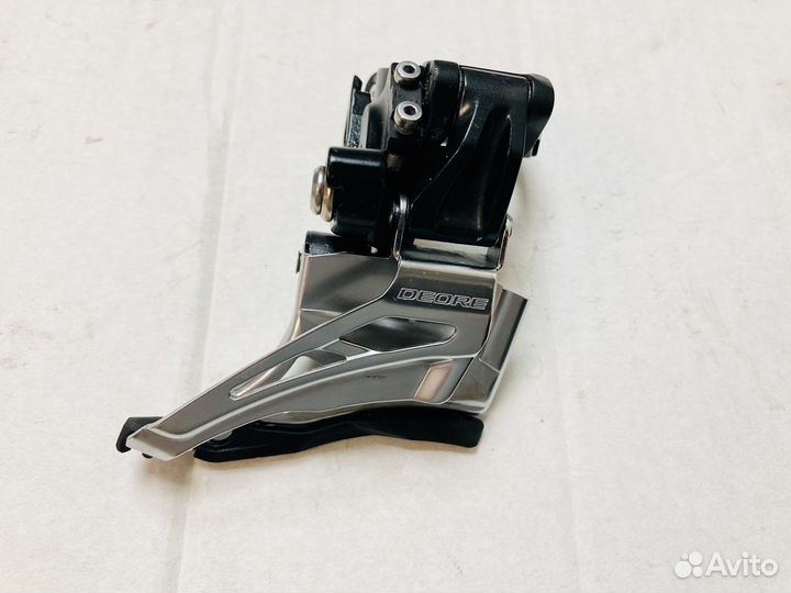 Передний переключатель Shimano Deore