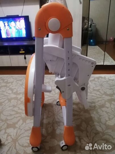 Стульчик для кормления