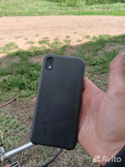 Телефон honor 8s