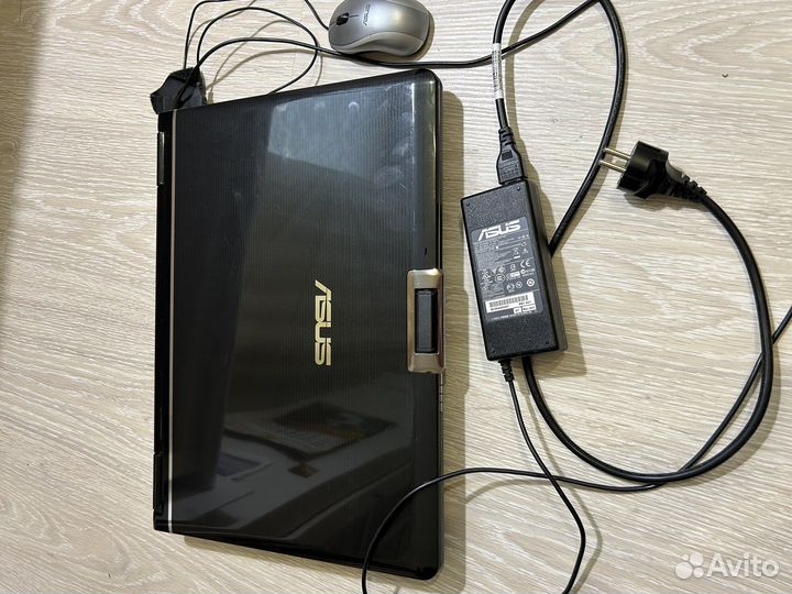 Ноутбук Asus m70v
