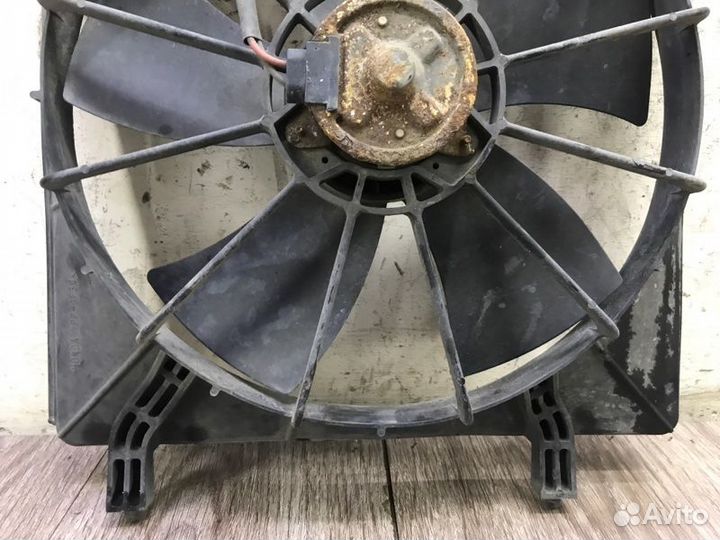 Вентилятор радиатора Honda Cr-V внедорожник K20A4