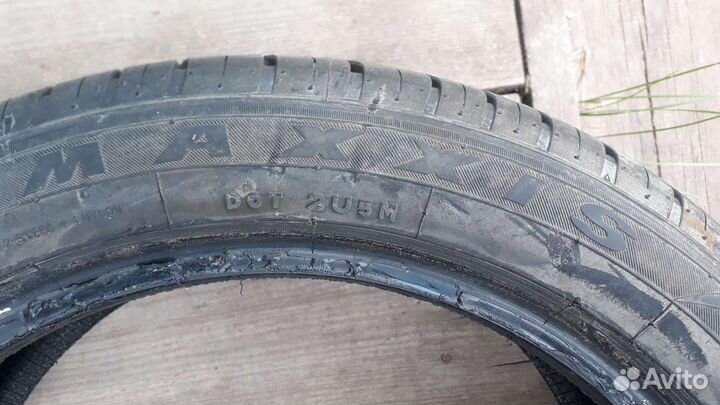 Maxxis Premitra HP5 215/50 R17