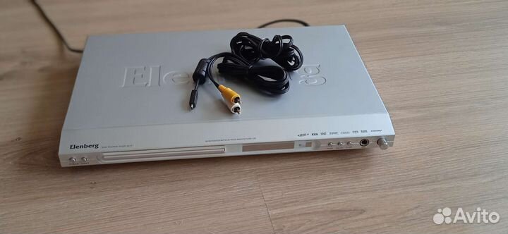 Dvd плеер elenberg