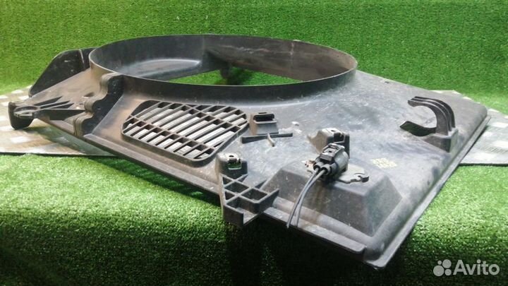 Диффузор радиатора Kia Mohave