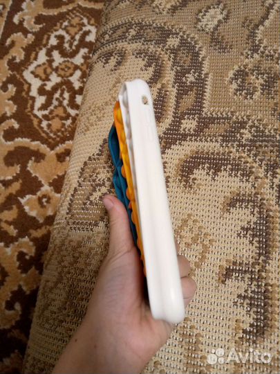 Чехол на iPhone 11