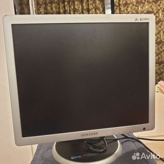 Монитор Samsung SuingMaster 2mc хорош для игр
