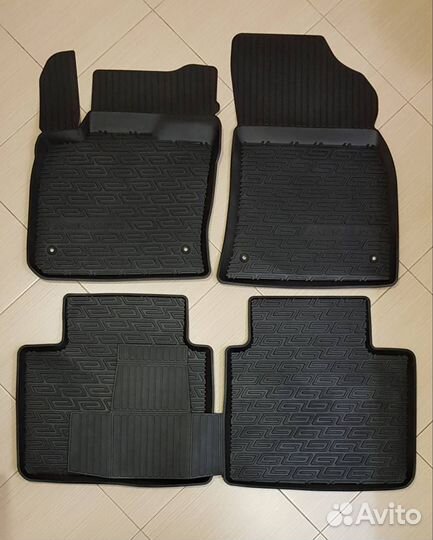 Коврики резиновые для Geely Monjaro новые