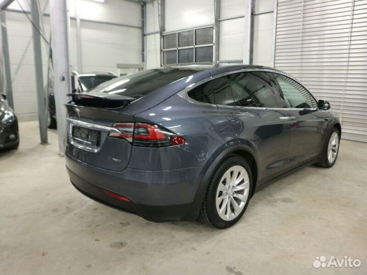 Tesla Model X 2017г, на запчасти