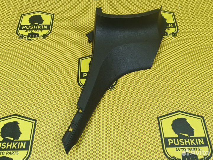 Накладка консоли на торпедо правая Renault Espace