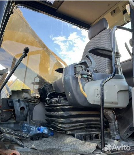 Сидение машиниста caterpillar