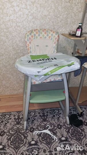 Столик для кормления ребенка