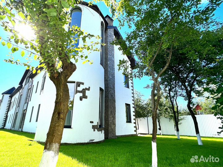 Весёлый Риелтор по продаже и покупке недвижимости