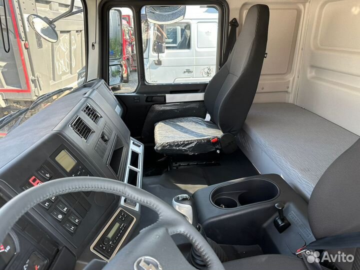 Shacman (Shaanxi) F3000, 2023