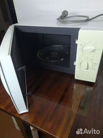 Микроволновая печь Samsung G2719NR с грилем бу