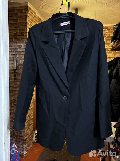 Пиджак женский 44 размер