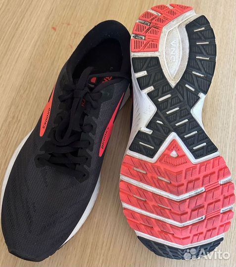 Кроссовки Brooks launch 7