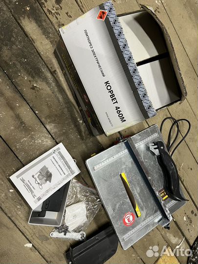 Плиткорез электрический Корвет 460 м