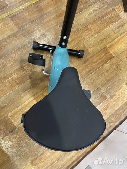 Отличный велотренажер новый