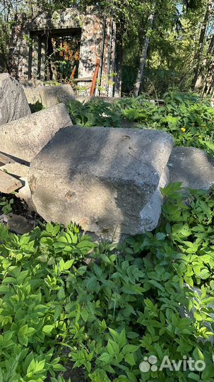 Блоки камни