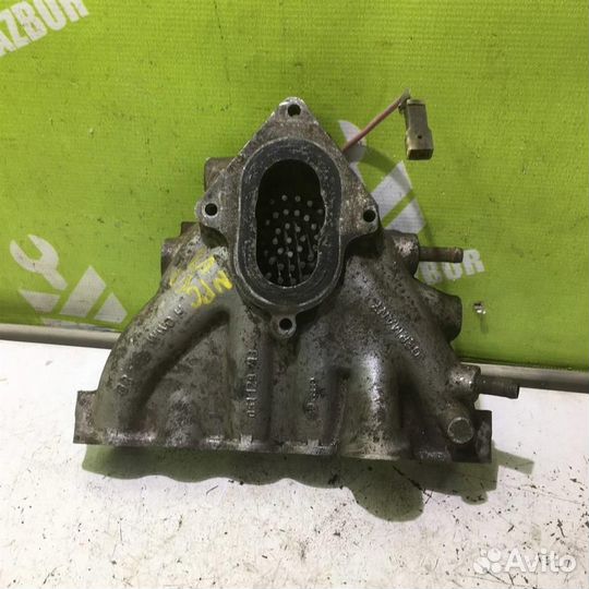 Коллектор впускной Фольксваген Пассат Б3