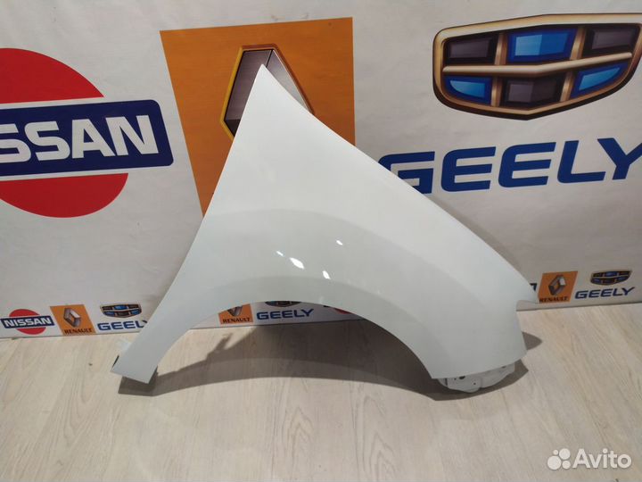 Крыло переднее Renault sandero 2 Прав