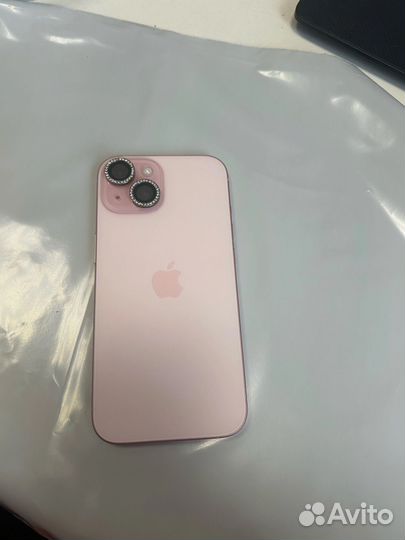 iPhone 15, 128 ГБ