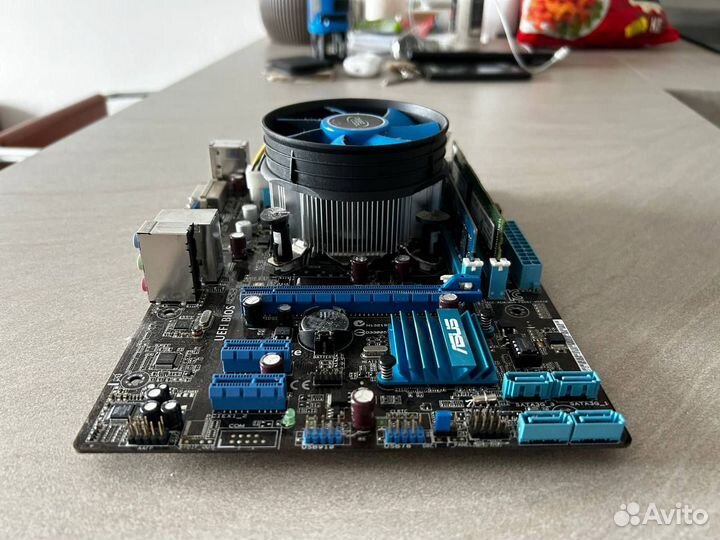 Материнская плата asus P8H61-MX R2.0 - LGA 1155