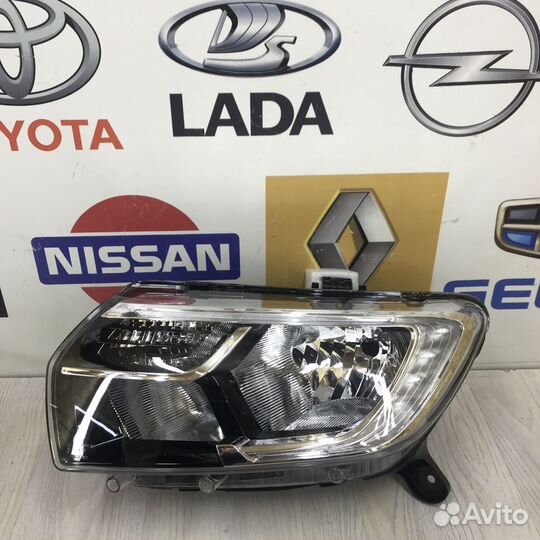 Фара Renault sandero stepway 2 Лев
