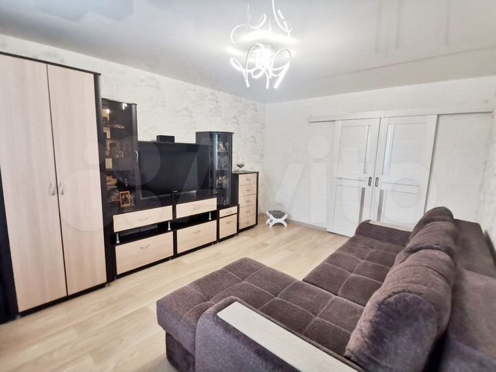 2-к. квартира, 48 м², 4/9 эт.