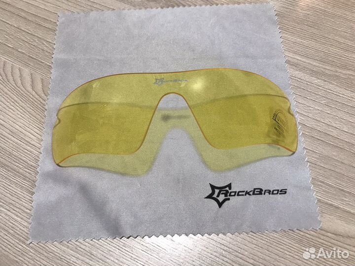 Очки лыжные и велосипедные