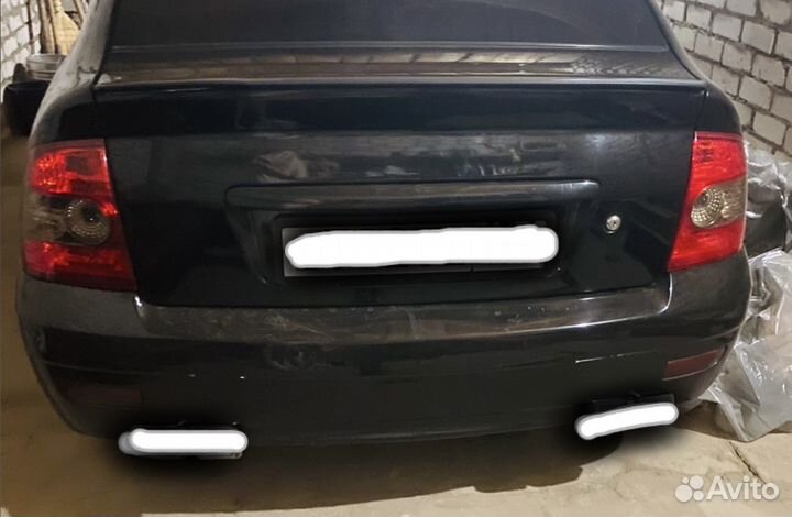 Продам бампер priora 1