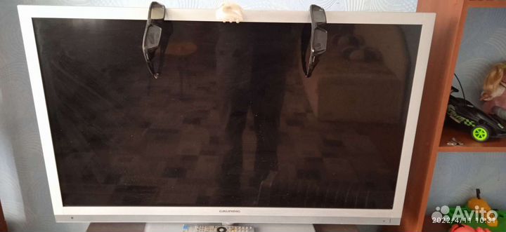 Телевизор на запчасти