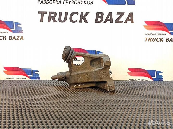Кронштейн торсиона кабины правый Scania 5-series