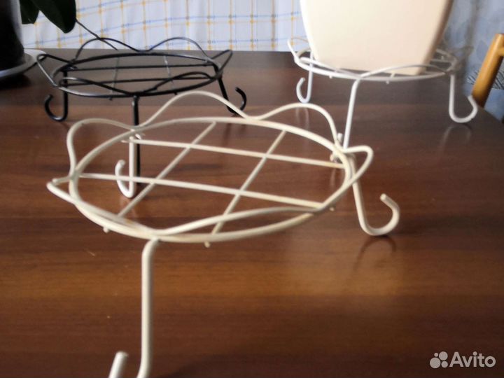 Подставка для цветов на подоконник