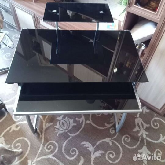 Компьютерный стол GD-010B (стекло)